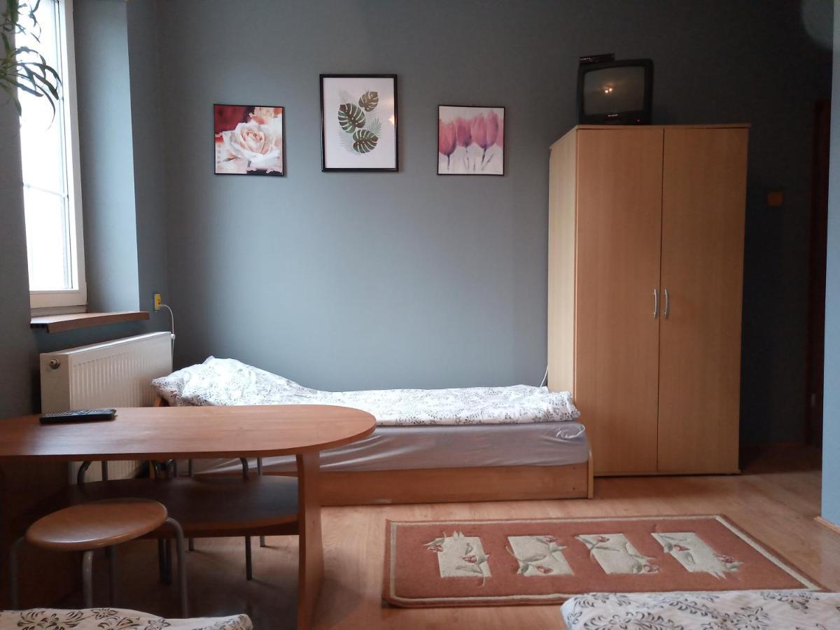 Chata Na Koncu Swiata Czaplin Maly Exteriör bild