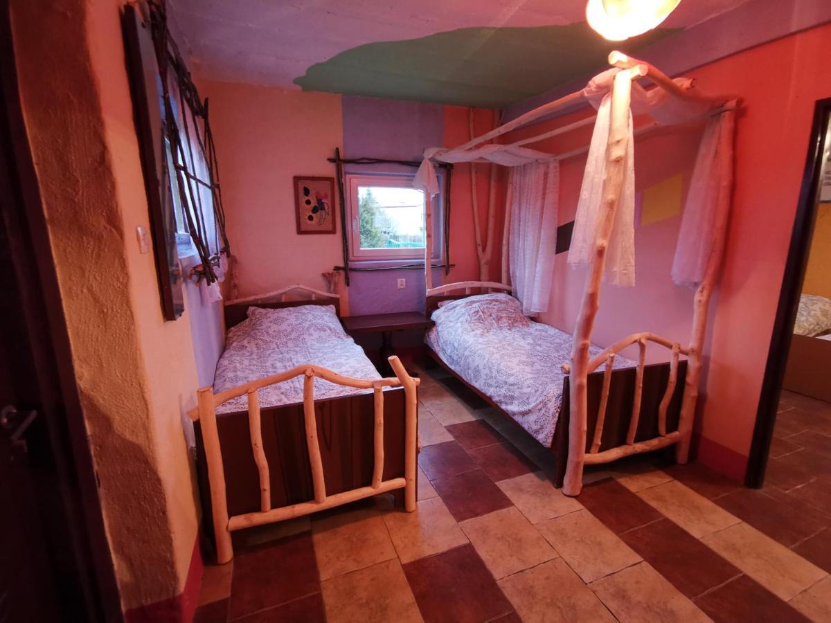 Chata Na Koncu Swiata Czaplin Maly Exteriör bild